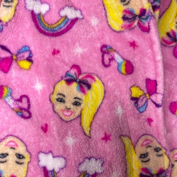 Jojo Siwa Robe - Picture 3 of 4